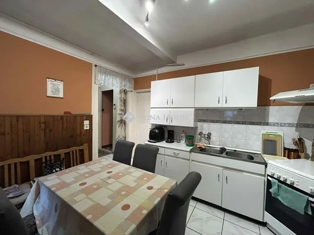 Eladó ház Vecsés 98 nm