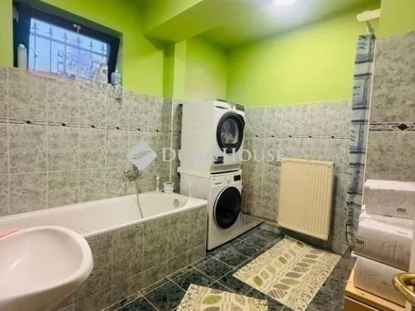 Eladó ház Vecsés 127 nm