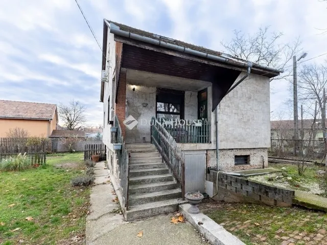 Eladó ház Budapest XVIII. kerület 258 nm