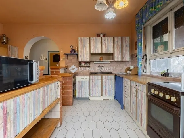 Eladó ház Budapest XVIII. kerület 258 nm