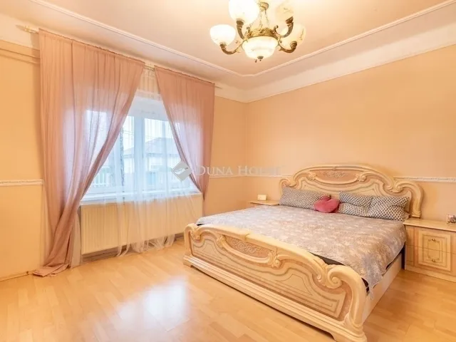 Eladó ház Budapest XVIII. kerület 161 nm