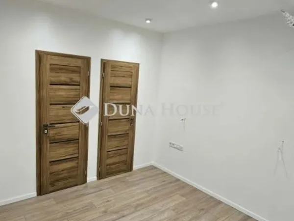 Eladó ház Vasad 114 nm