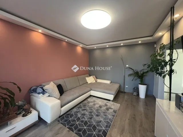 Eladó lakás Budapest XVIII. kerület, Havanna lakótelep 72 nm