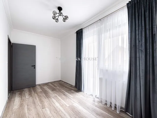 Eladó ház Budapest XVIII. kerület 274 nm