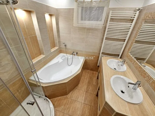 Eladó ház Üllő 110 nm