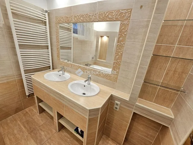 Eladó ház Üllő 110 nm