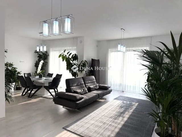 Eladó lakás Budapest XIX. kerület 103 nm