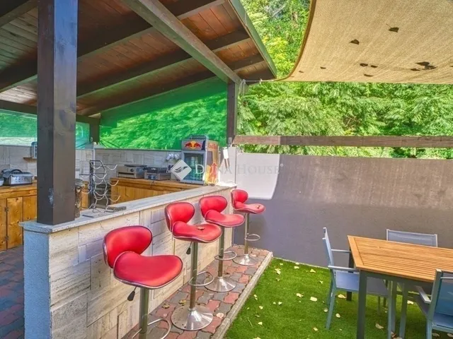 Eladó ház Szigetbecse 128 nm