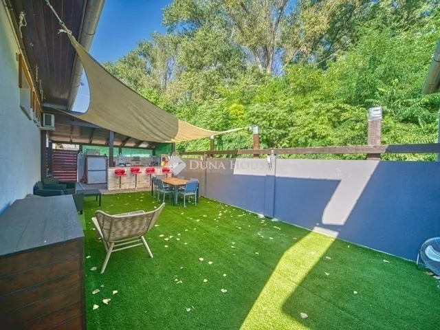 Eladó ház Szigetbecse 128 nm