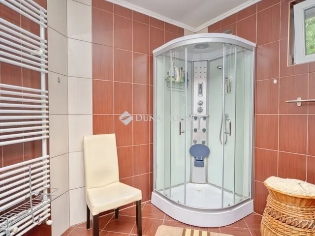 Eladó ház Szigetbecse 128 nm