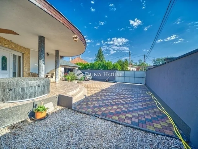 Eladó ház Szigetbecse 128 nm