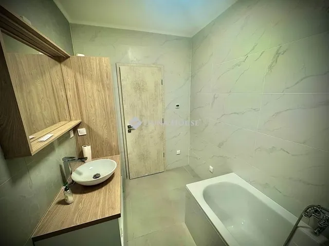 Eladó lakás Budapest XVIII. kerület 130 nm