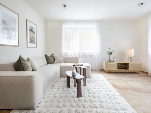 Eladó ház Budapest XVI. kerület 210 nm