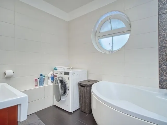 Eladó ház Budapest X. kerület, Óhegy 111 nm