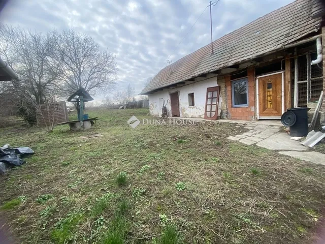 Eladó ház Vácszentlászló 100 nm