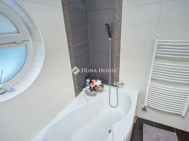 Eladó ház Budapest X. kerület 111 nm