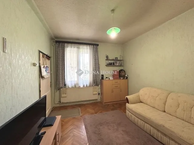 Eladó lakás Budapest X. kerület 75 nm