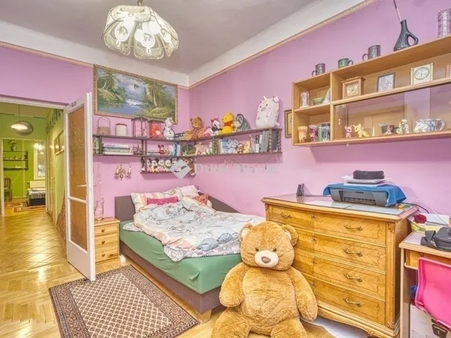 Eladó ház Budapest XVIII. kerület, Kossuth Ferenc-telep 270 nm