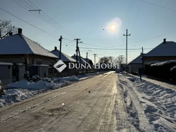 Eladó ház Monor 97 nm