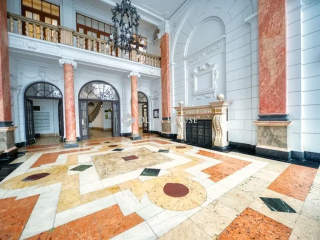 Kiadó kereskedelmi és ipari ingatlan Budapest V. kerület 75 nm