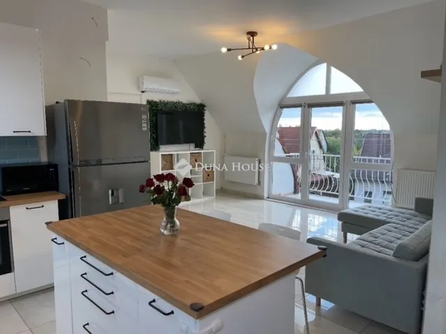 Eladó lakás Budapest XVIII. kerület, Újpéteritelep 83 nm