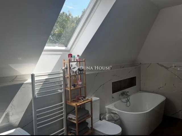 Eladó lakás Budapest XVIII. kerület, Újpéteritelep 83 nm