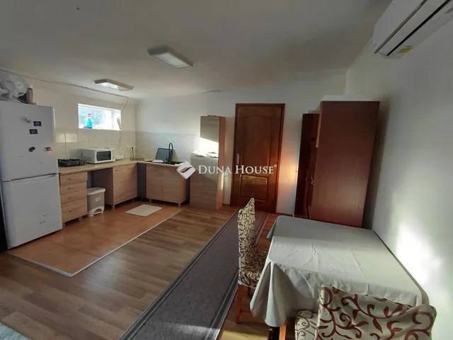 Eladó ház Kistarcsa 210 nm