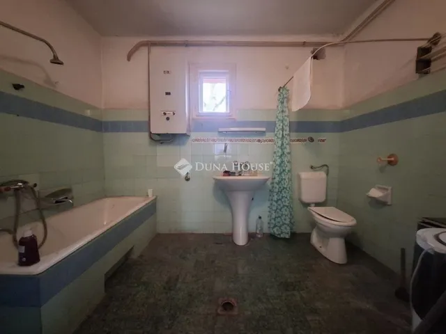 Eladó ház Gyál 88 nm