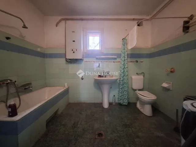 Eladó ház Gyál 88 nm