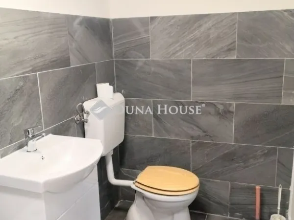 Eladó lakás Budapest X. kerület, Óhegy 15 nm