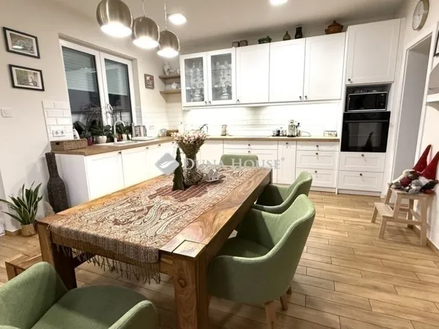 Eladó ház Üllő 112 nm