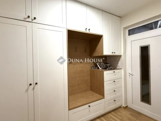 Eladó ház Üllő 112 nm