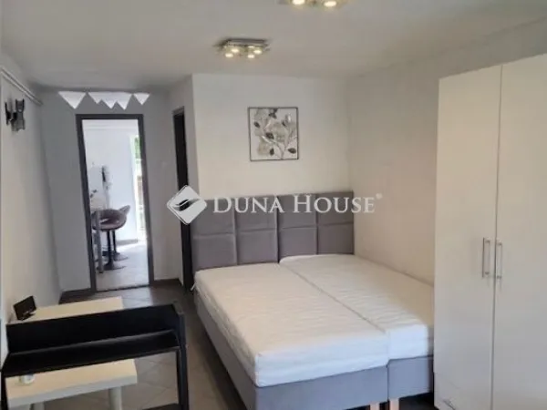 Eladó lakás Dunakeszi 30 nm