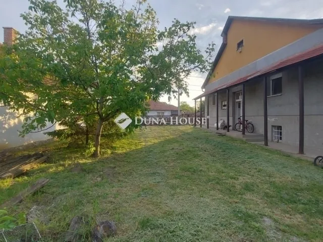 Eladó ház Tura 110 nm