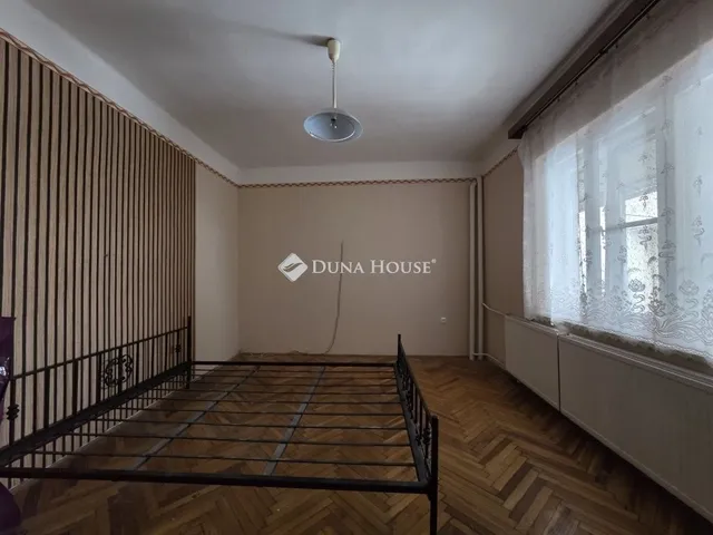 Eladó ház Gyömrő 213 nm