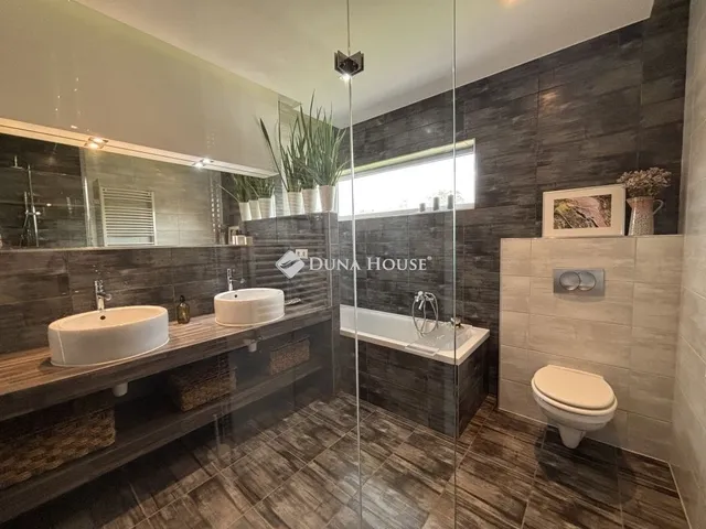 Eladó ház Budapest XVIII. kerület 145 nm