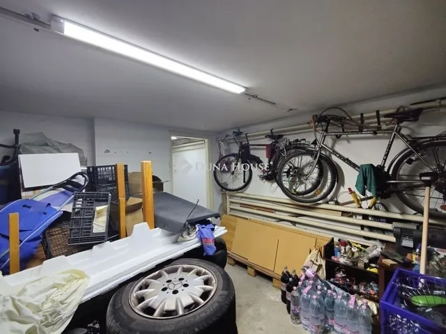 Eladó ház Vecsés 186 nm