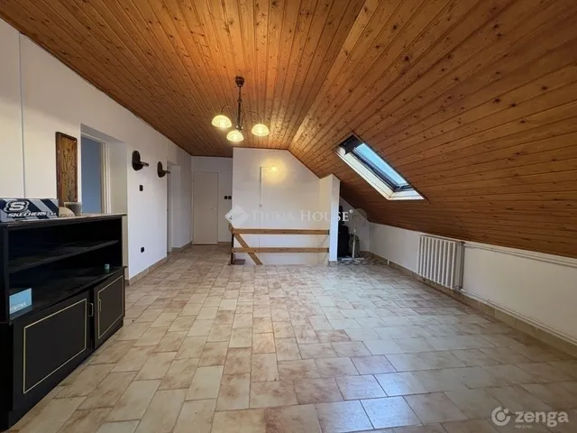 Eladó ház Gyál 220 nm