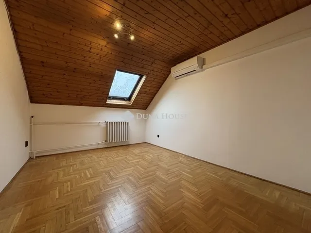 Eladó ház Gyál 220 nm