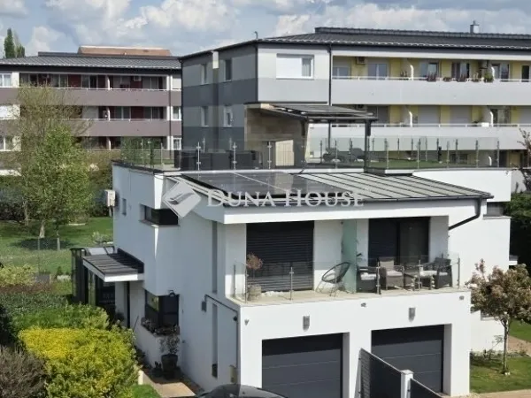 Eladó ház Budapest XVIII. kerület, Szent Imre kertváros 145 nm