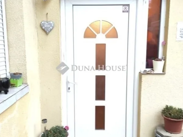 Eladó ház Budapest XIX. kerület 77 nm