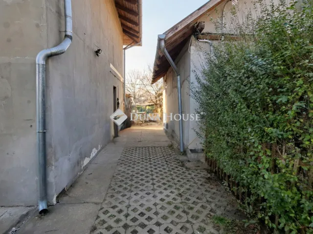 Eladó ház Felsőpakony 191 nm