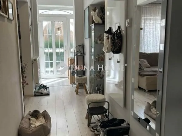 Eladó ház Vecsés 80 nm