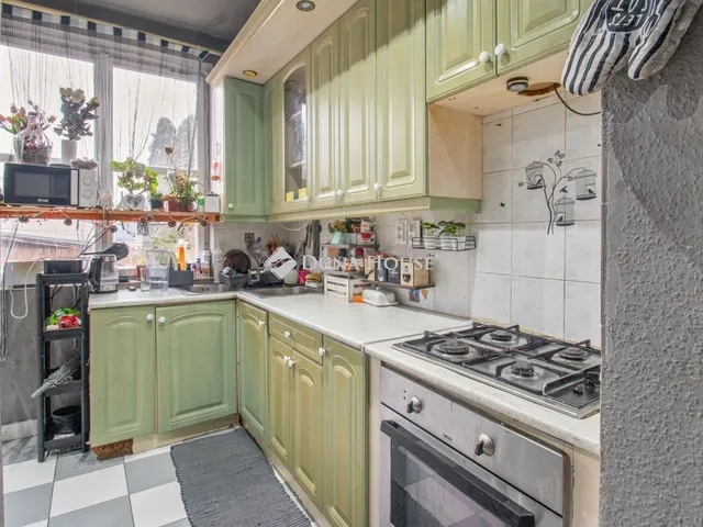 Eladó ház Budapest XVI. kerület, Rákosszentmihály 150 nm