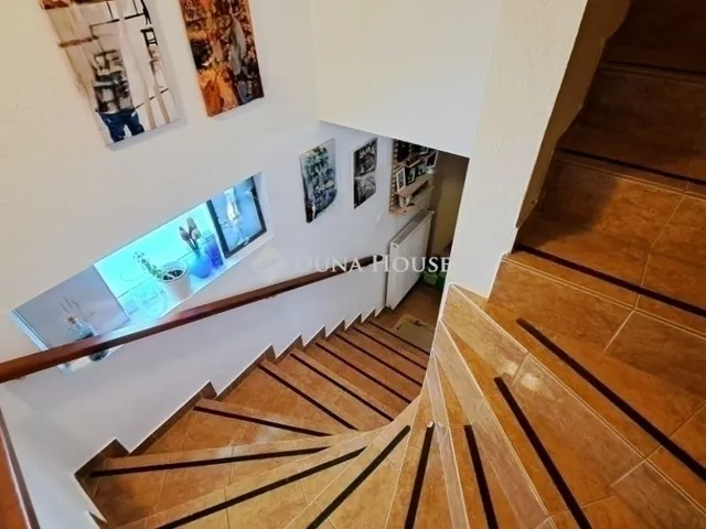 Eladó lakás Gyömrő 92 nm