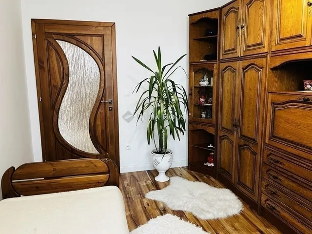 Eladó ház Monor 190 nm