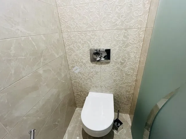 Eladó ház Monor 190 nm