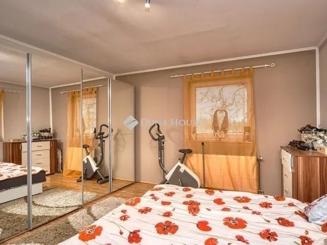 Eladó lakás Üllő 97 nm