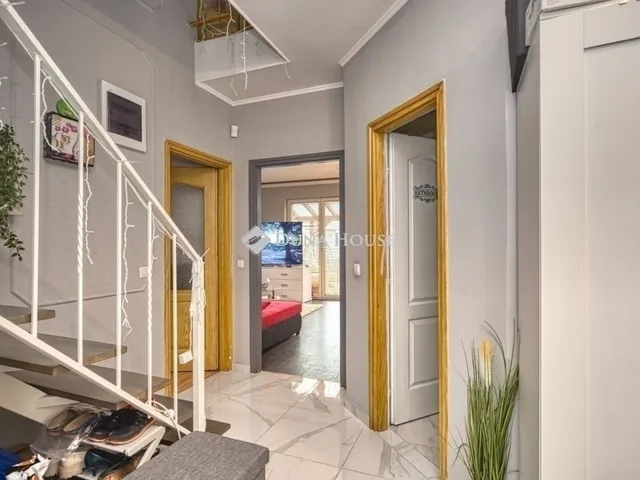 Eladó lakás Üllő 97 nm