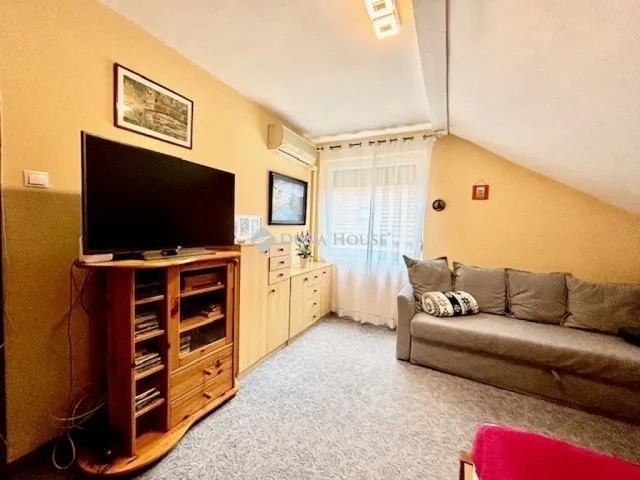 Eladó ház Budapest XVIII. kerület, Ganztelep 176 nm